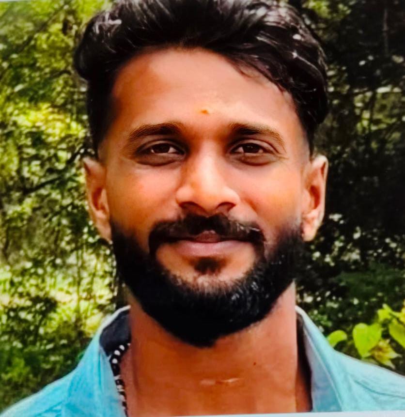 Groom Image